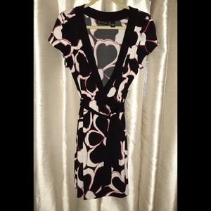 2/$20 💮Faux Wrap Dress With Mini Puff Sleeves